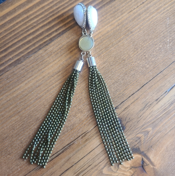 Express Gold Fringe Earrings - Picture 3 of 4